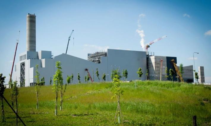 Il sindaco Pizzarotti poteva fermare l'inceneritore. Ecco come