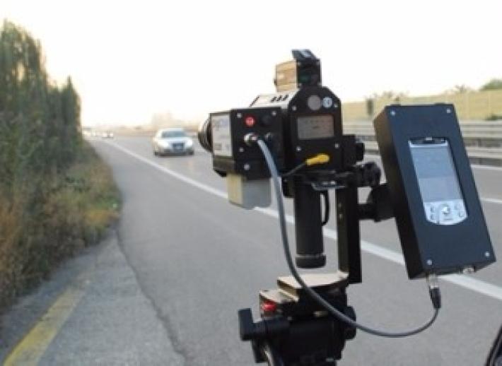 Pizzicato a 175 km/h  in citt&agrave; a Torino. Record cittadino e multa salata