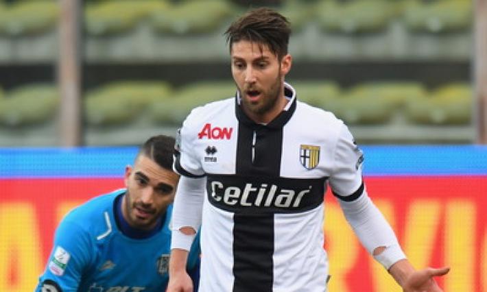 Scavone, capitano e terzino