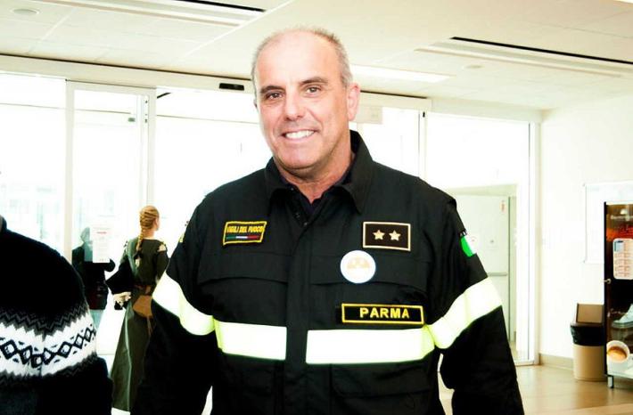 E' il giorno del dolore tra i vigili del fuoco: addio all'ispettore Giorgio Gardini