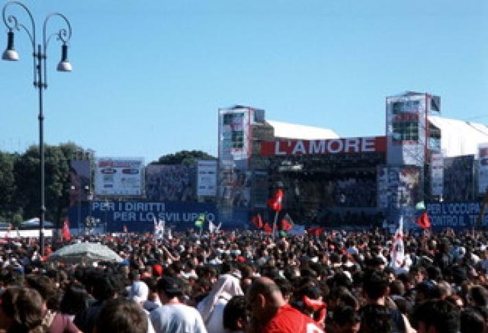 I  sindacati sospendono la manifestazione del primo  maggio e il concertone