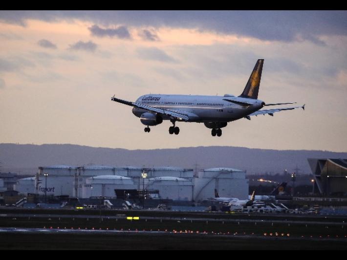 Lufthansa  perde 1 milione di euro all'ora