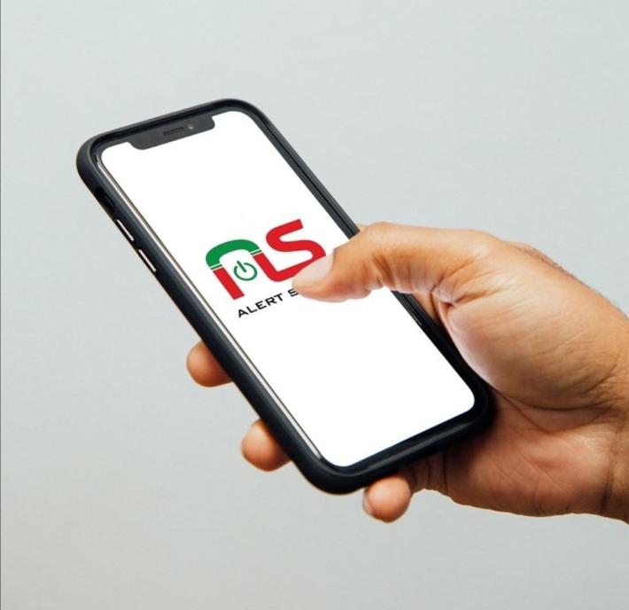 La telefonata del sindaco: 'Dal 15 distribuiamo le mascherine ai soggetti deboli, dal 14 i buoni spesa'