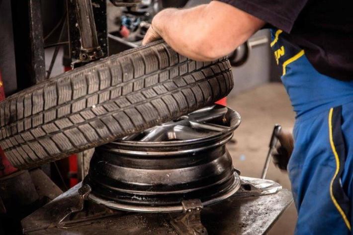 Pneumatici estivi: per il cambio c'&egrave; tempo fino al 15 maggio