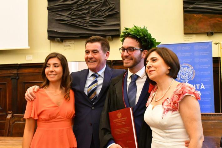 Covid-19: il dottore che viveva per gli altri Se n'&egrave; andato Vincenzo Frontera