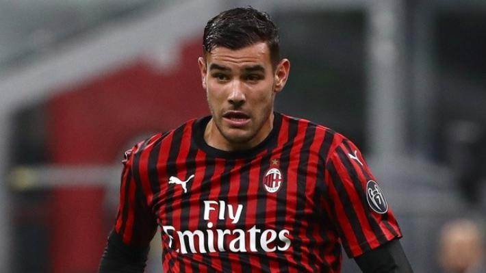 Milan, il PSG punta Hernandez