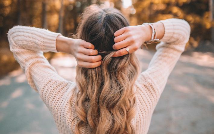 Metti la testa a posto: come prevenire e combattere  la caduta dei capelli
