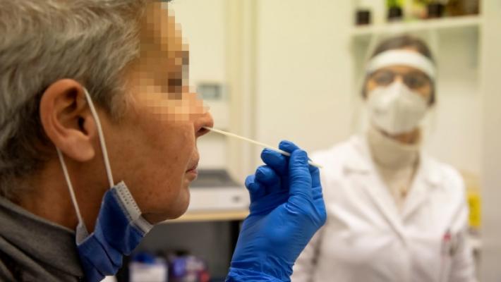 I farmacisti: &laquo;Non possiamo certificare la fine quarantena&raquo;