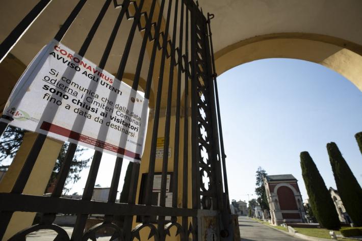 Cimiteri: domani via libera alle visite