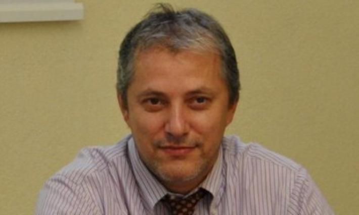 &laquo;Like&raquo; al Duce, Mori si dimette