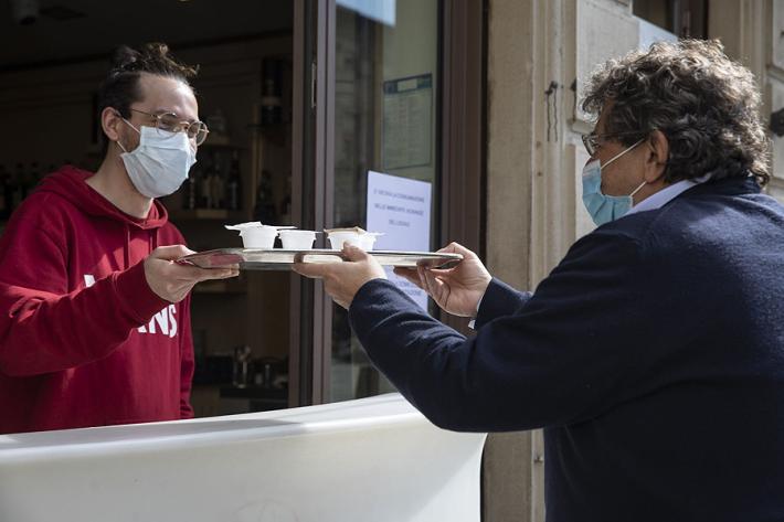 'Tornano i clienti abituali  ma le incertezze sono tante'