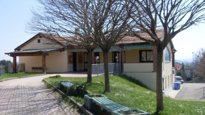 &laquo;Troppi rumori da quel bar&raquo;: i volontari Cri vanno a casa