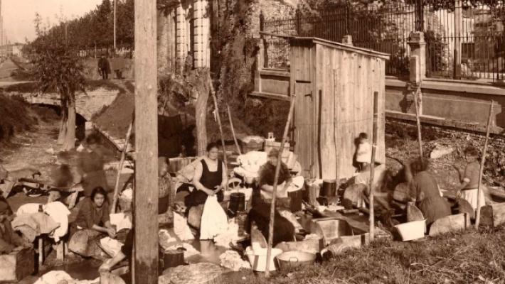 Lavandaie e bustaie: quelle donne al lavoro