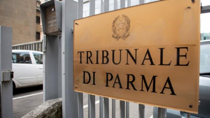 Rapina da 8 euro, dieci anni di processo