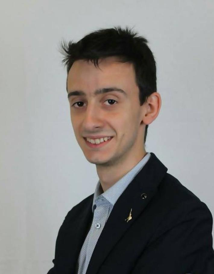 Bore, non curi il giardino? Il Comune ti multa