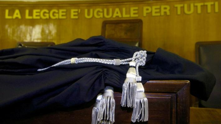 Violenza sessuale e maltrattamenti: 4 anni e mezzo al marito-padrone