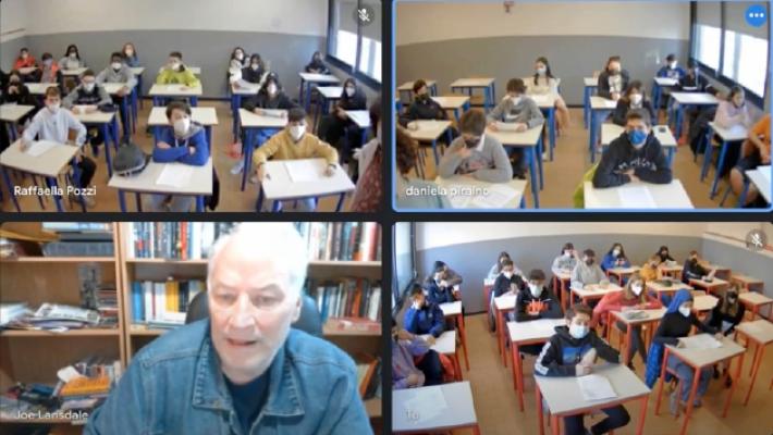 Studenti delle medie a &laquo;lezione&raquo; (dal Texas) dallo scrittore Joe Lansdale