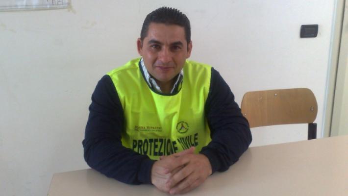 Savino Dinoia, l'operaio pugliese con la divisa da volontario