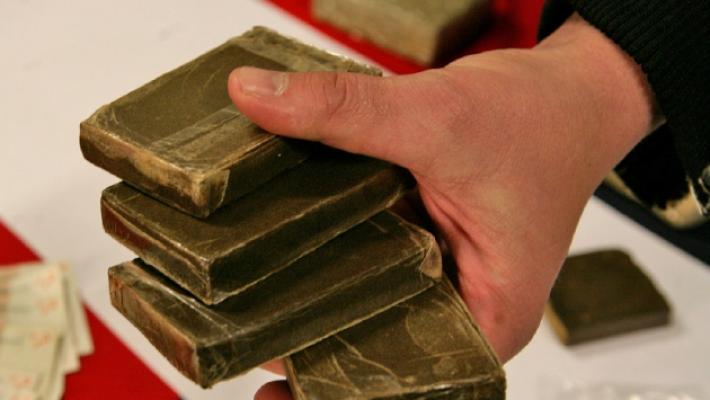 Migliaia di dosi piazzate: condannato a 4 anni e 9 mesi, ma &egrave; irreperibile