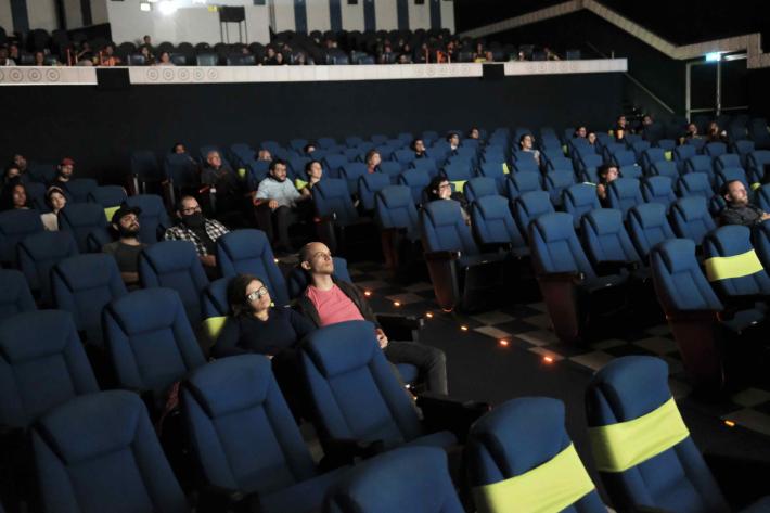 Cinema e teatri: ecco come si riparte