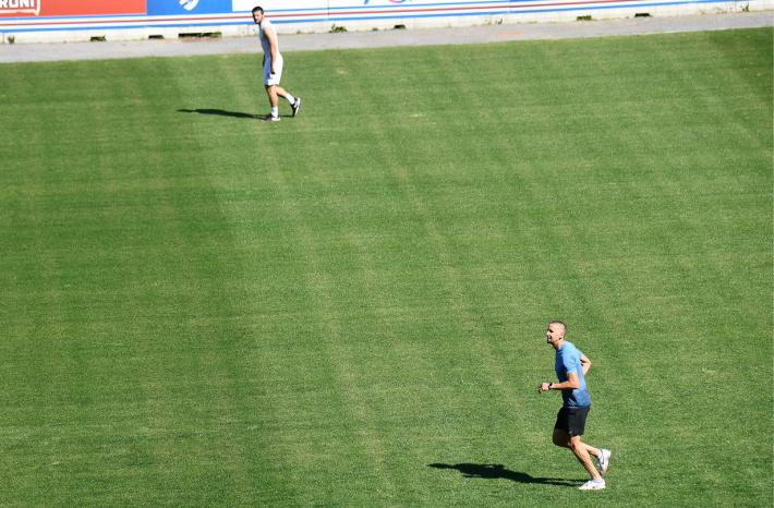 Serie A, altro stop: domani allenamenti solo individuali