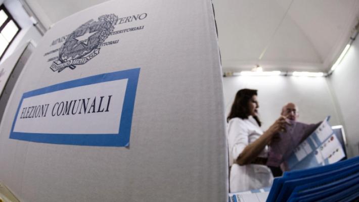 Tre liste ricusate e due simboli contestati. In bilico le candidature di Canova e Roberti