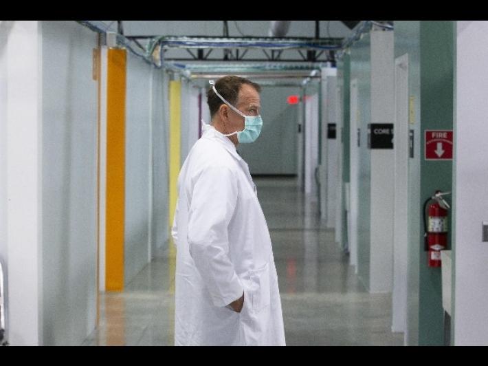 Coronavirus, 99 vittime in 24 ore: il minimo dall'inizio della quarantena