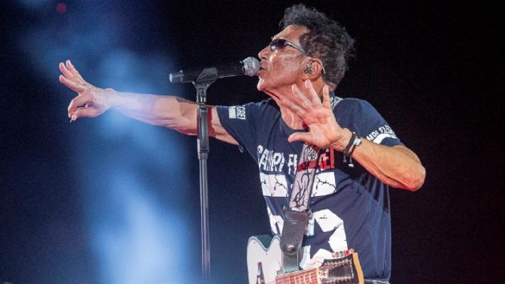 Edoardo Bennato: &laquo;Le guerre? Sono gare di stupidit&agrave;&raquo;