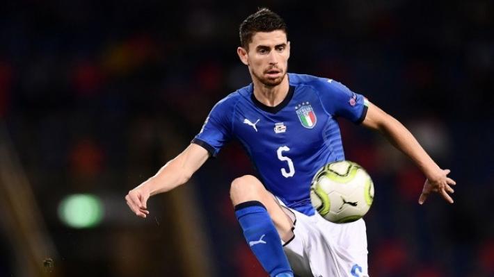 Jorginho, l'agente fa l'occhiolino alla Juventus