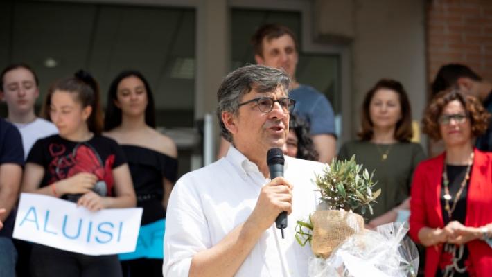 Il preside Aluisi Tosolini va in pensione: il saluto commosso al Bertolucci