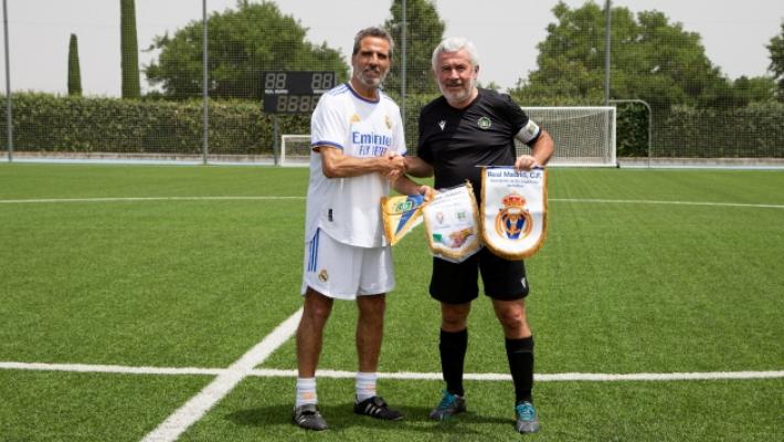 I Full Monty hanno sfidato i veterani del Real Madrid: una storia di passione e divertimento