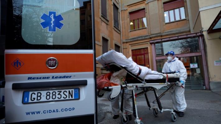 Covid, Omicron 5 spinge il contagio. Al Maggiore 99 ricoverati