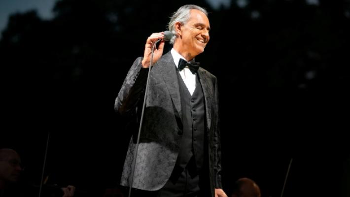 Bocelli trionfa al Parco Ducale