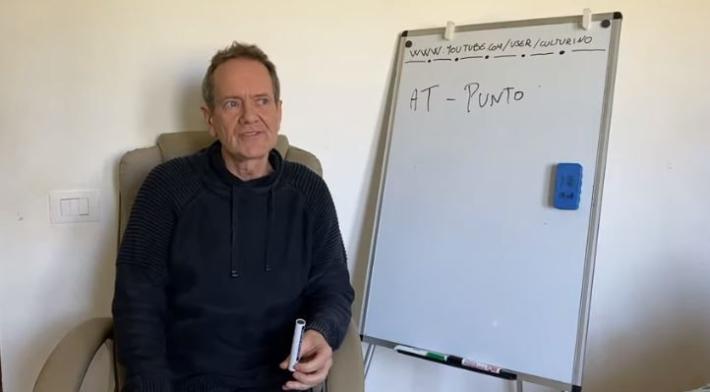 E' morto a 51 anni john peter sloan, comico tv e insegnante d'inglese