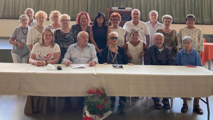 Scrive un libro a 91 anni e dona il ricavato in beneficenza