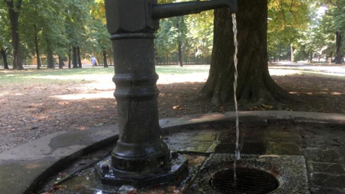 Le fontanelle? Fanno acqua da tutte le parti