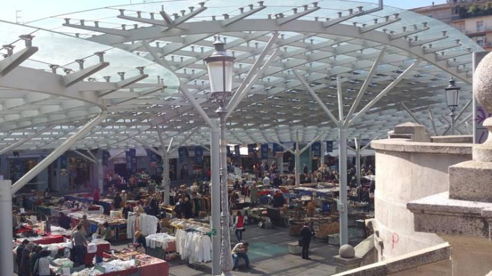 Piazza Ghiaia,  dal 2 giugno riprendono i mercatini