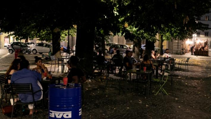 Piazzale Inzani, quelle notti ad altissimo volume