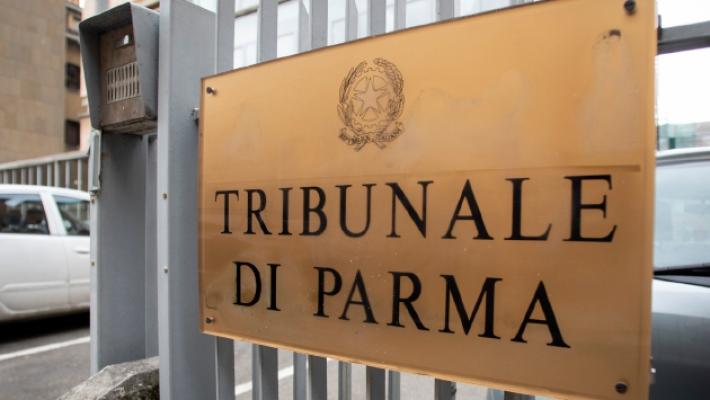 Dieci mesi all'assaltatore del bar nel quartiere Cinghio