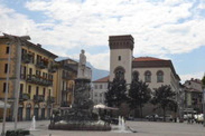 Trovata morta in casa la pm di Lecco Laura Siani, aveva 44 anni,