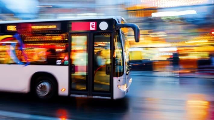 Linea del bus San Secondo-Fidenza: disservizi e &laquo;strani&raquo; percorsi. La segnalazione di una famiglia