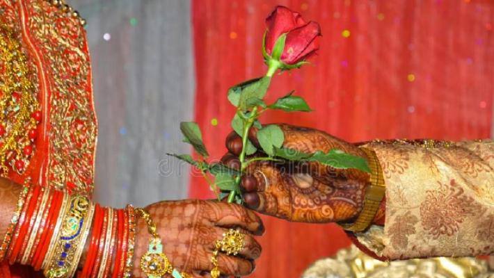 Le nozze combinate in India, poi tre anni di violenze: condannato il marito aguzzino