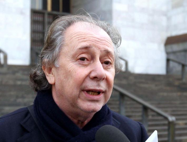 Premio Nilla Pizzi, Lele Mora chiede pi&ugrave; serate