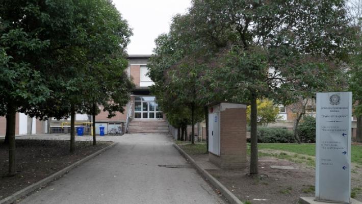 La mensa &egrave; al completo: esclusi sette bimbi. Protesta dei genitori della Rodari