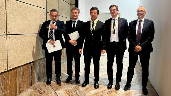 Parma sigla un accordo fra le cinque citt&agrave; della lirica