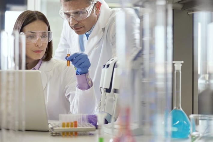 Leucemia linfatica cronica, il trattamento a durata definita e' realta'