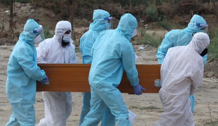 Usa, oltre 24.000 casi in 24 ore. Russia, positivi in calo