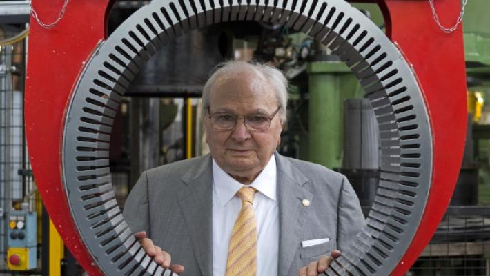 Esaudita l'ultima volont&agrave; di Pietro Felisa: mille euro a tutti i 385 dipendenti