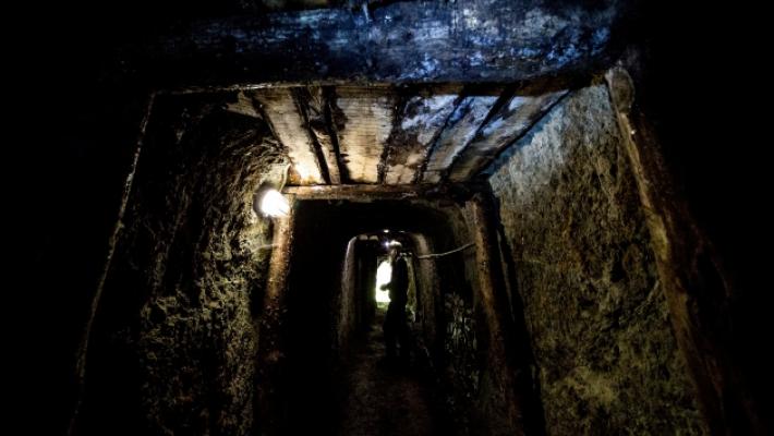 Crolla miniera in Nigeria, almeno 18 morti, decine i dispersi