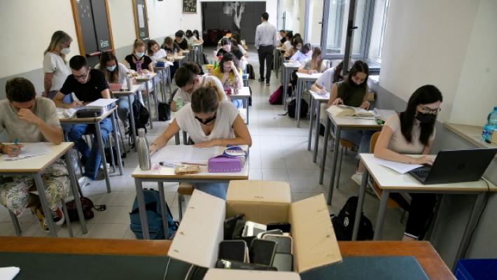 Maturit&agrave;, si torna all'antico. Gli studenti: &laquo;Luci e ombre&raquo;. Soddisfatti i presidi